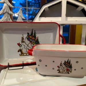 The Grinch baking dishes